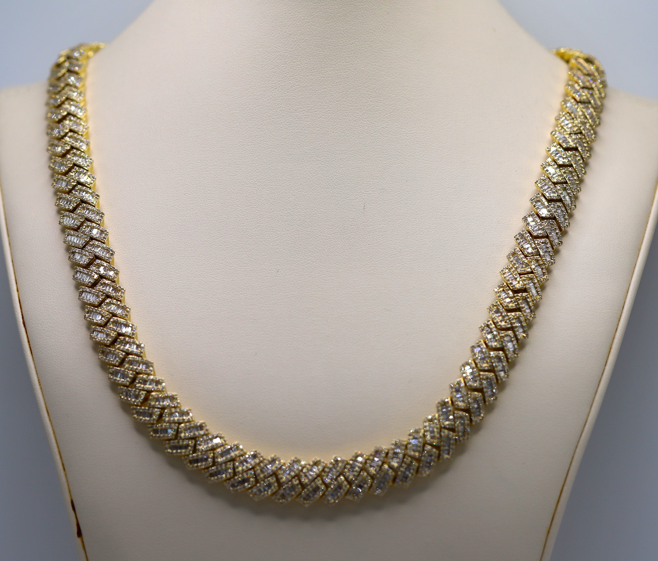 VS Baguette/Round Cuban Chain