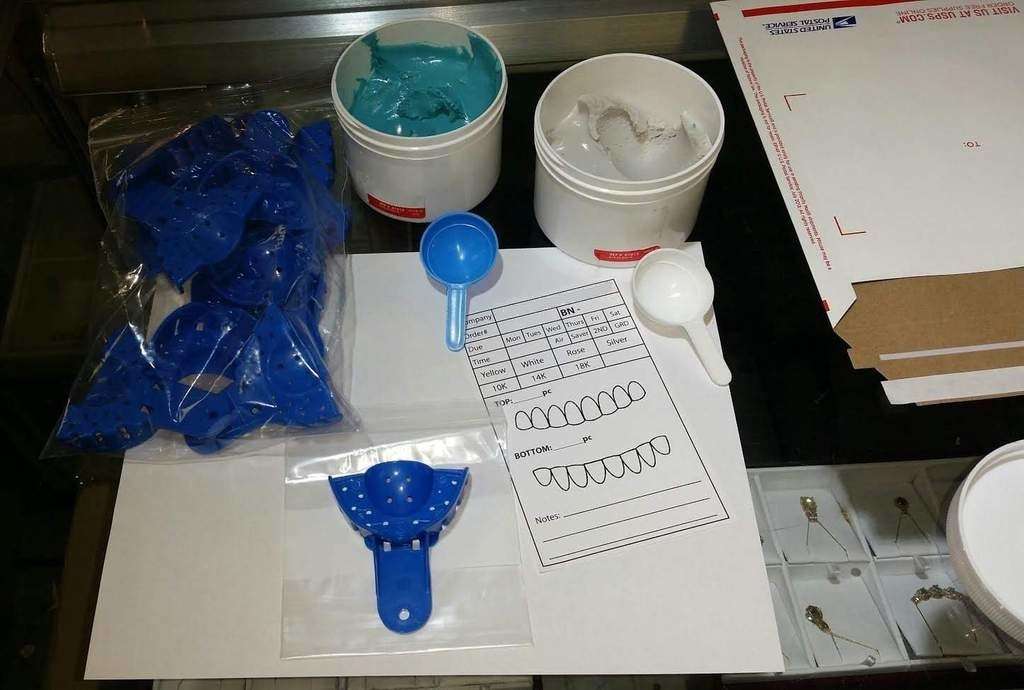 Medium Molding Kit