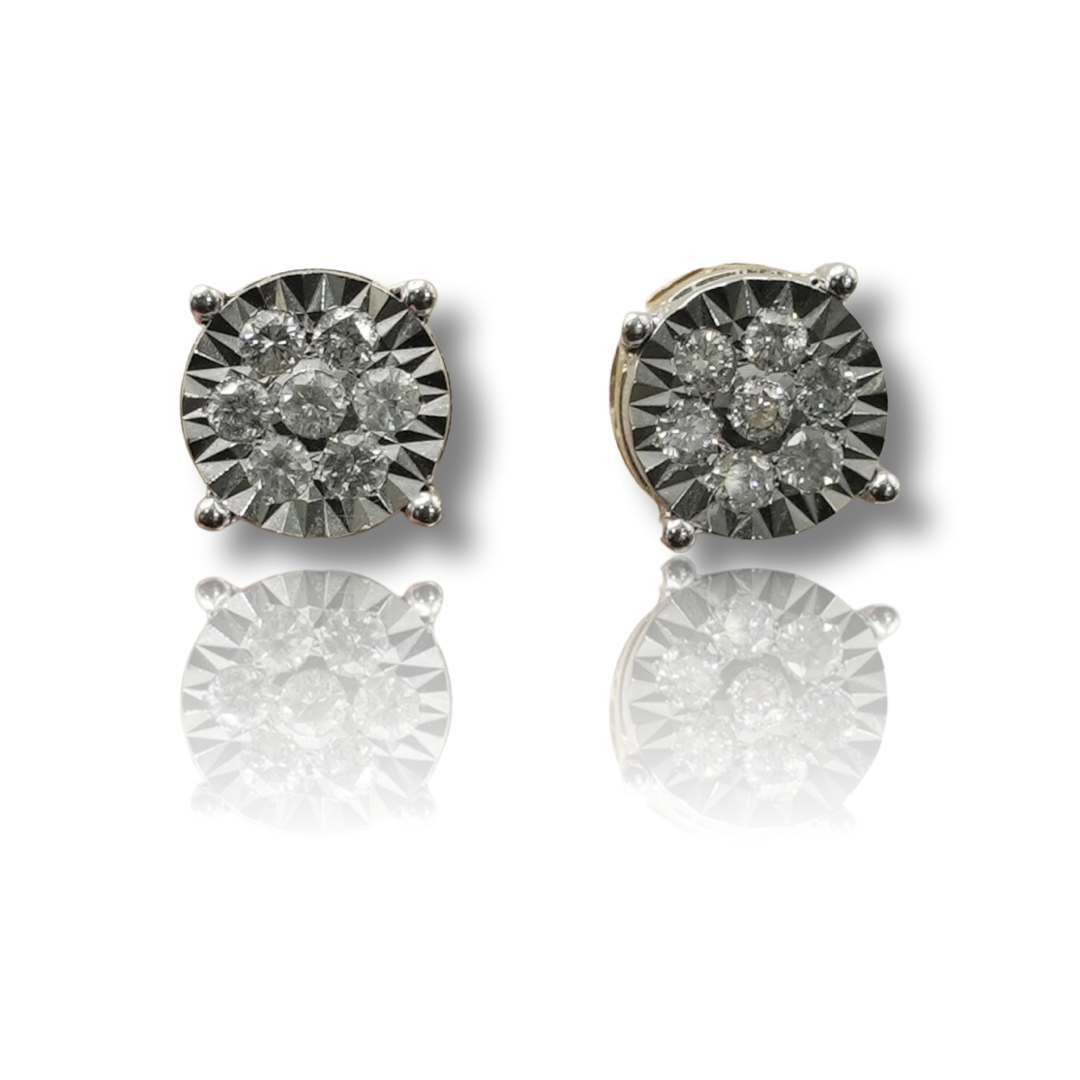 Cluster Solitare Style Diamond Earring